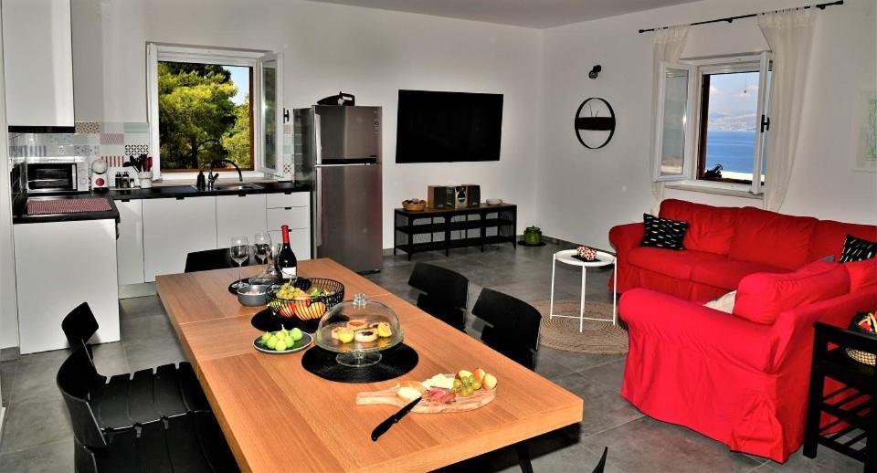 Villa Aries Supetar Bagian luar foto