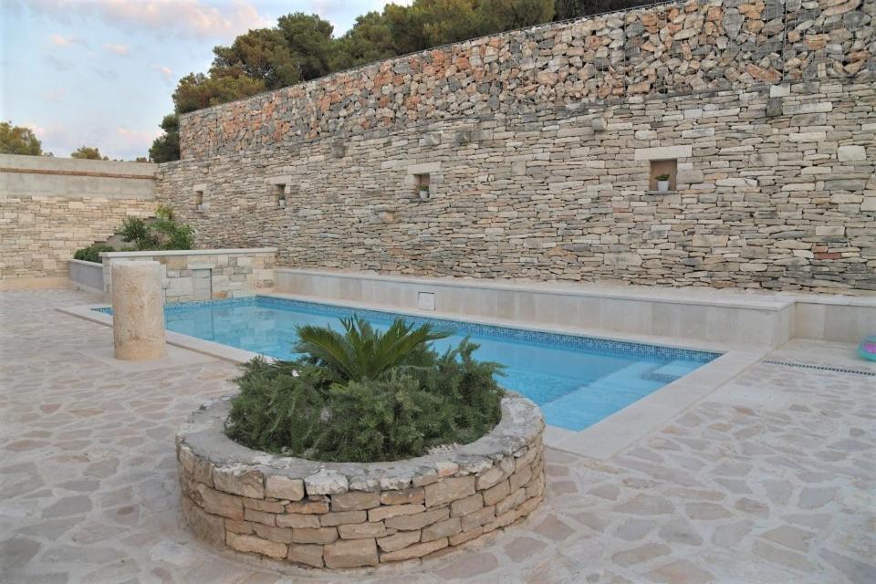 Villa Aries Supetar Bagian luar foto